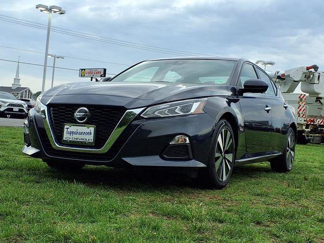 used 2022 Nissan Altima car, priced at $18,900