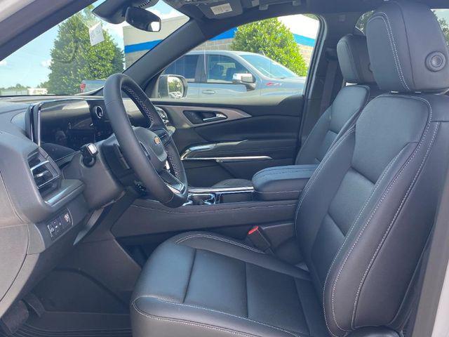 new 2025 Chevrolet Traverse car, priced at $46,060