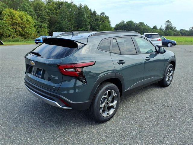 new 2025 Chevrolet Trax car, priced at $22,800