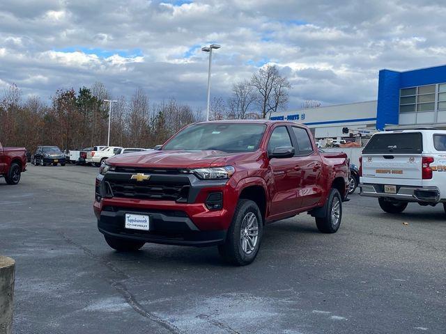 new 2024 Chevrolet Colorado car, priced at $39,450