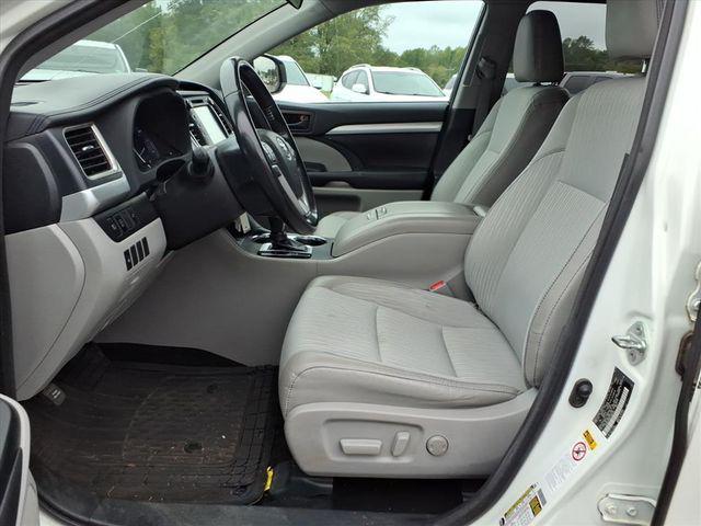 used 2018 Toyota Highlander car, priced at $21,500