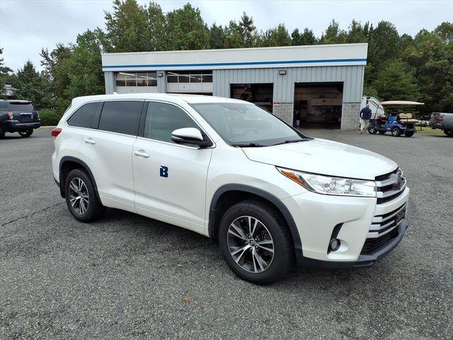 used 2018 Toyota Highlander car, priced at $21,500