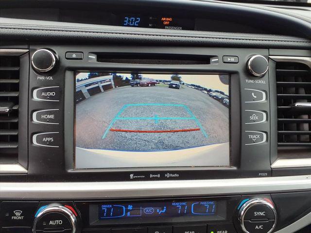 used 2018 Toyota Highlander car, priced at $21,500