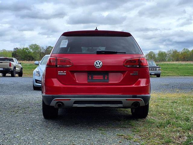 used 2017 Volkswagen Golf Alltrack car, priced at $11,000