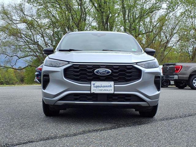used 2023 Ford Escape car, priced at $20,204