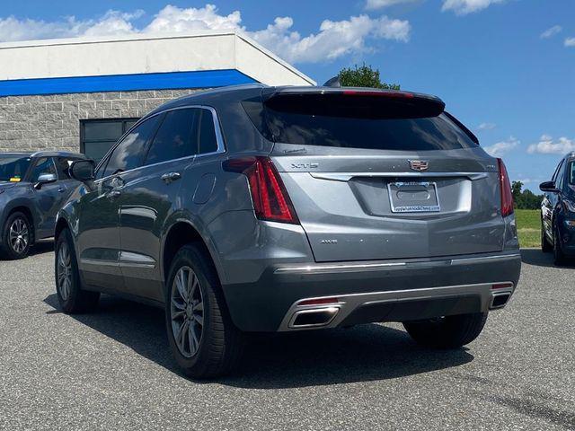 used 2022 Cadillac XT5 car, priced at $29,000