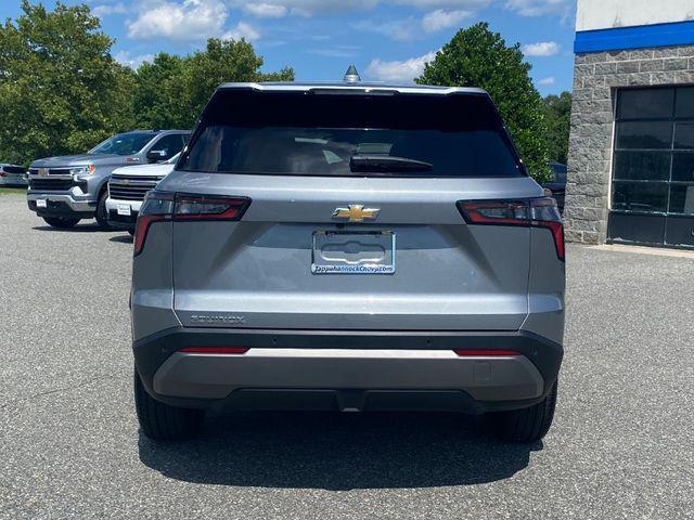 new 2026 Chevrolet Equinox car, priced at $30,890