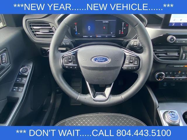 used 2023 Ford Escape car, priced at $21,400