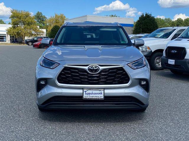 used 2023 Toyota Highlander car, priced at $35,500