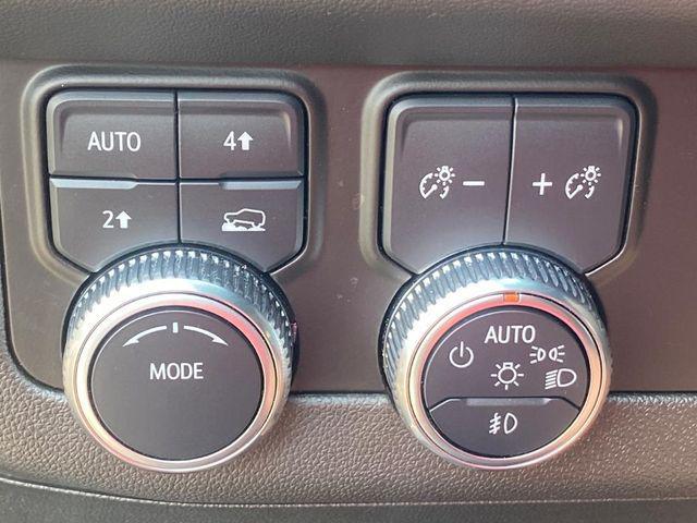 used 2022 GMC Yukon car, priced at $44,800