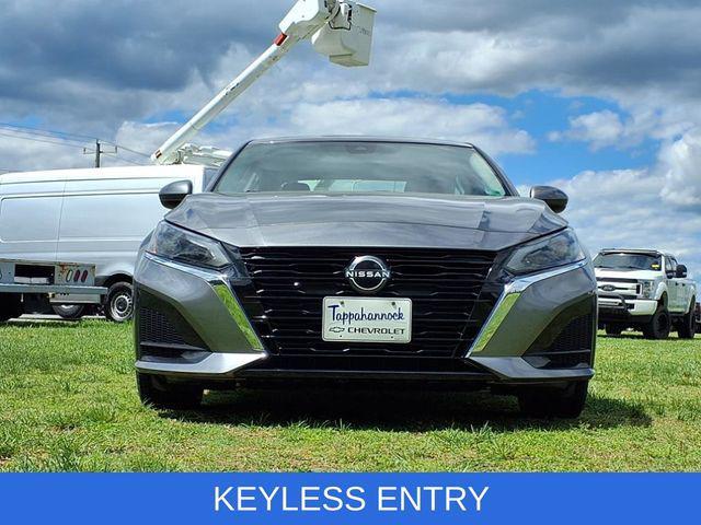 used 2023 Nissan Altima car, priced at $18,500