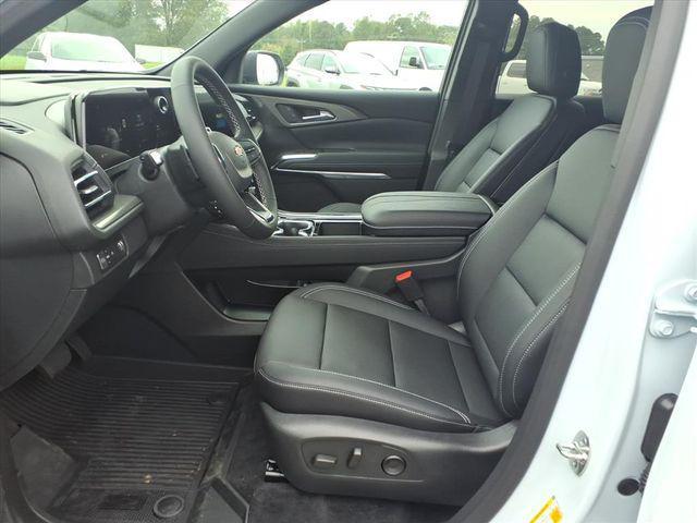 new 2026 Chevrolet Traverse car, priced at $44,805