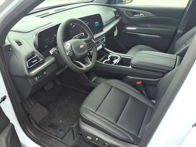 new 2026 Chevrolet Traverse car, priced at $44,805