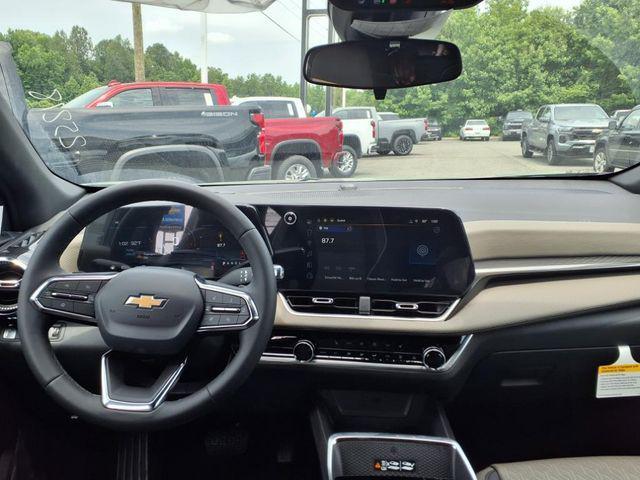 new 2026 Chevrolet Equinox car, priced at $36,185