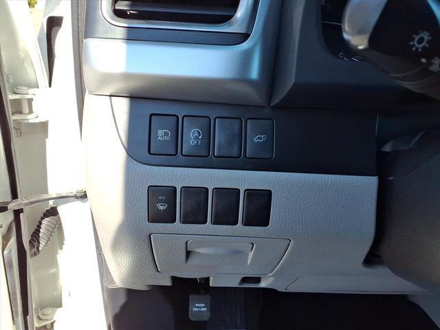 used 2018 Toyota Highlander car, priced at $20,500