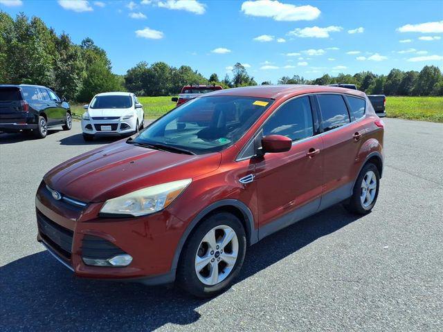 used 2014 Ford Escape car, priced at $7,500