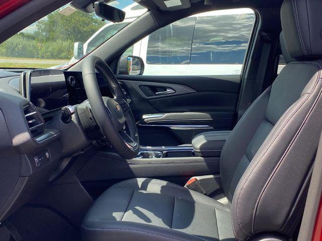 new 2026 Chevrolet Traverse car, priced at $42,755