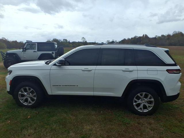 used 2023 Jeep Grand Cherokee car, priced at $28,000