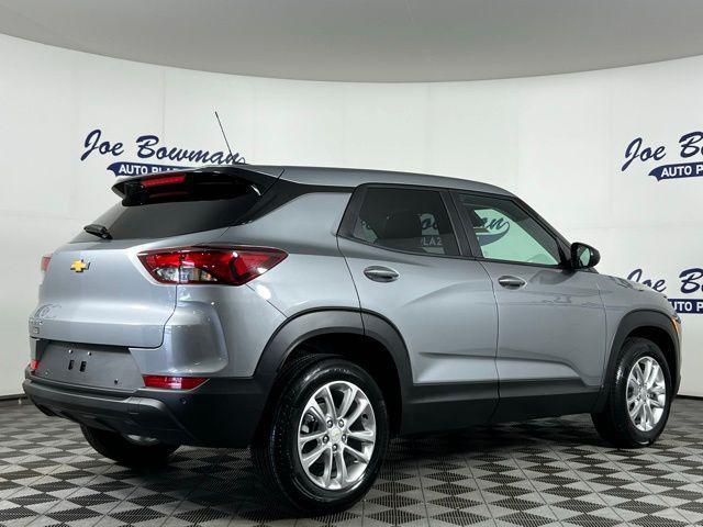 new 2025 Chevrolet TrailBlazer car, priced at $25,680