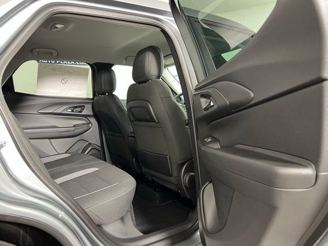 new 2025 Chevrolet TrailBlazer car, priced at $25,680