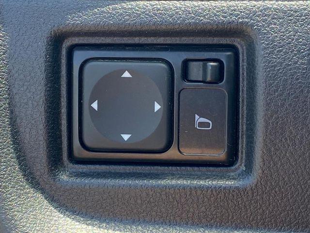 used 2018 Nissan Versa Note car, priced at $7,900