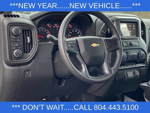 new 2024 Chevrolet Silverado 1500 car, priced at $35,900