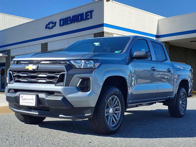 new 2025 Chevrolet Colorado car, priced at $35,940