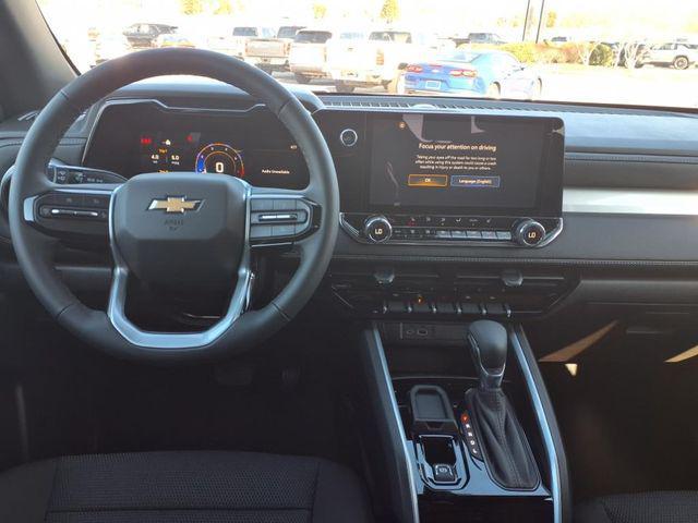 new 2025 Chevrolet Colorado car, priced at $38,490