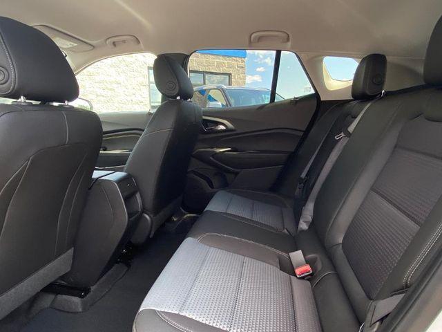 new 2025 Chevrolet Trax car
