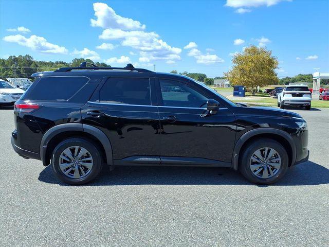 used 2022 Nissan Pathfinder car, priced at $21,300
