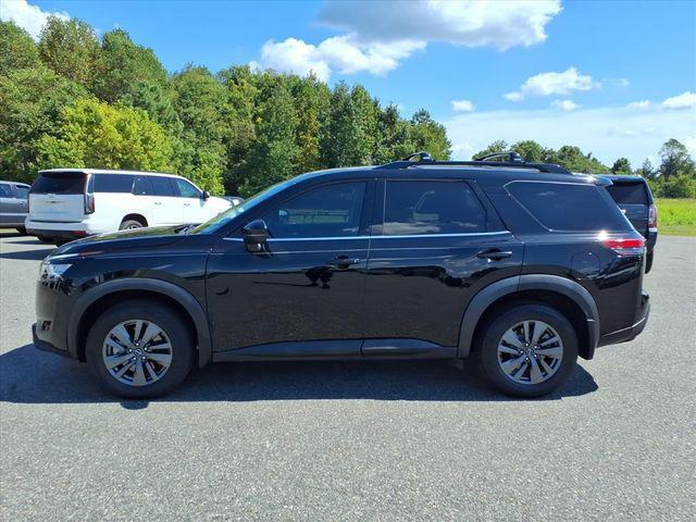 used 2022 Nissan Pathfinder car, priced at $21,300