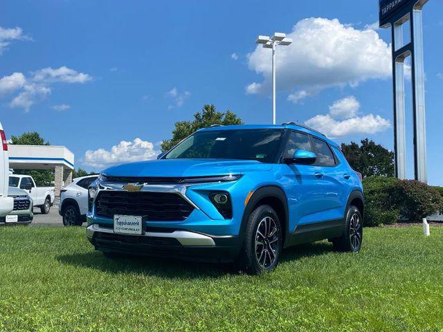 new 2025 Chevrolet TrailBlazer car, priced at $27,475