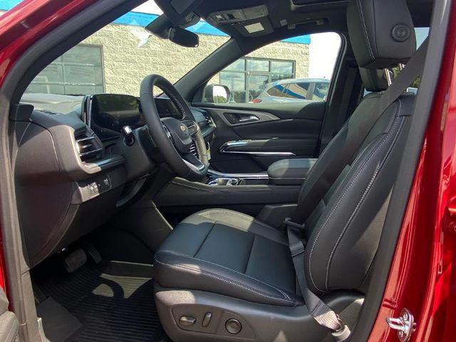 new 2025 Chevrolet Traverse car, priced at $46,555