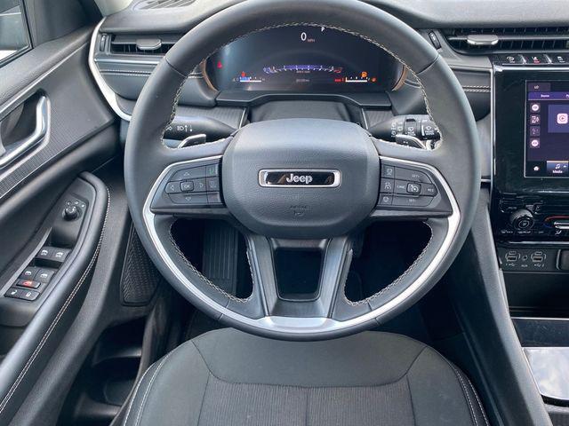 used 2024 Jeep Grand Cherokee car, priced at $33,500