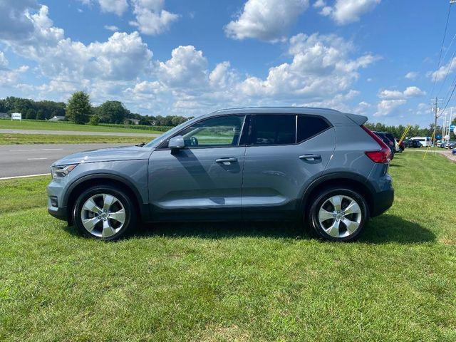used 2021 Volvo XC40 car, priced at $21,000