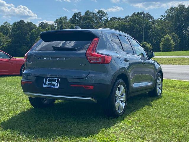 used 2021 Volvo XC40 car, priced at $21,000
