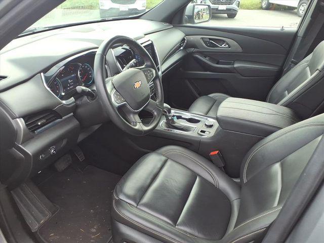 used 2023 Chevrolet Traverse car, priced at $31,800