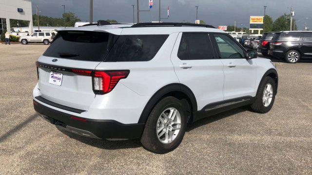 new 2025 Ford Explorer car, priced at $45,010