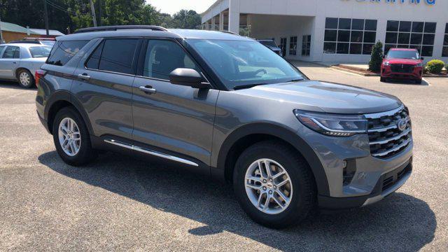 new 2025 Ford Explorer car, priced at $39,977
