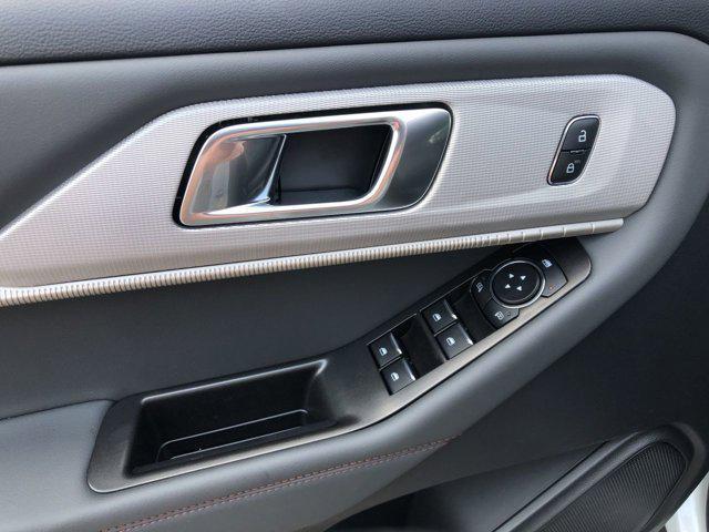new 2025 Ford Explorer car, priced at $41,977