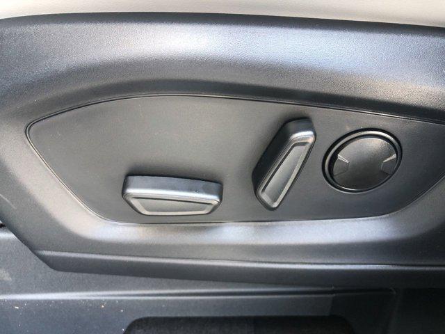 new 2025 Ford Explorer car, priced at $39,977
