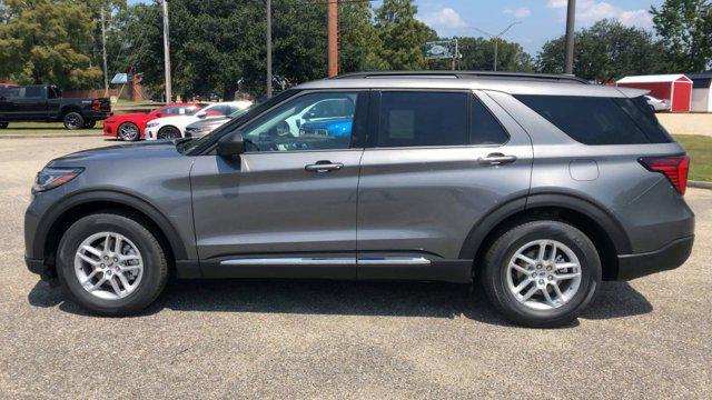 new 2025 Ford Explorer car, priced at $39,977