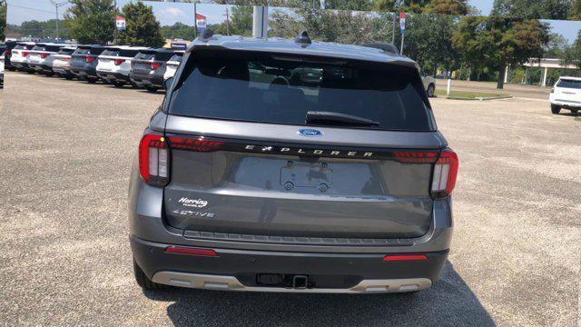 new 2025 Ford Explorer car, priced at $39,977