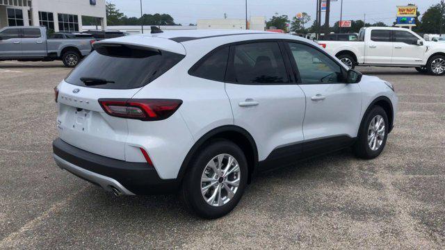 new 2025 Ford Escape car, priced at $29,977