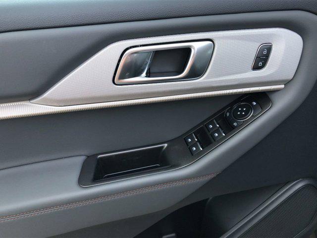 new 2025 Ford Explorer car, priced at $44,977