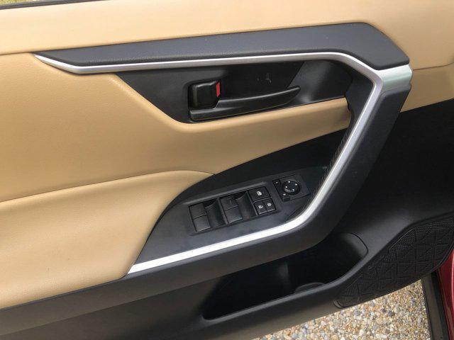 used 2020 Toyota RAV4 car, priced at $22,977