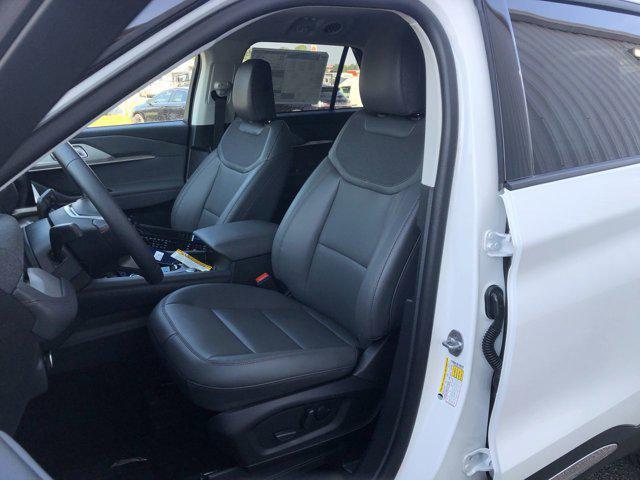 new 2025 Ford Explorer car, priced at $45,977