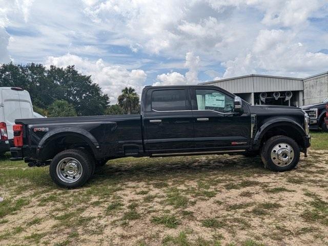 new 2025 Ford F-450 car, priced at $106,955