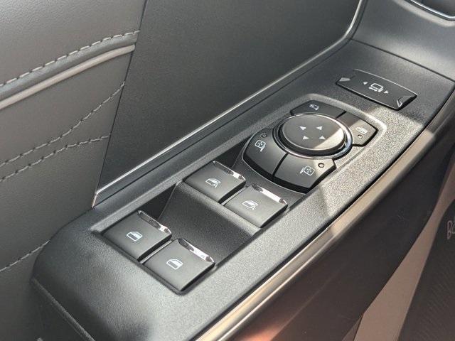 new 2025 Ford F-450 car, priced at $106,955