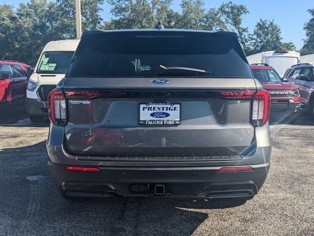 new 2025 Ford Explorer car, priced at $42,956